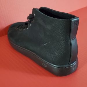 Brand New UGG sneakers  PISMO SNEAKER HIGH